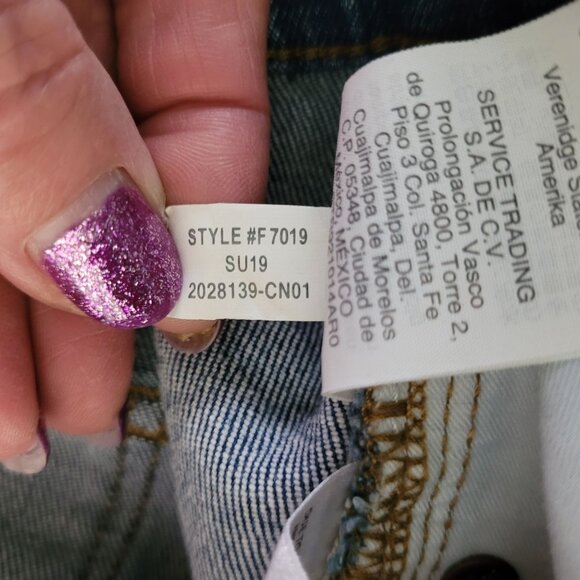 Madewell High-Rise Denim Shorts Erin Wash Cutoff Edition Size 26 Stretch F7019 - Picture 8 of 8